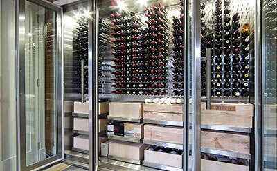 現代（dài）風格不鏽鋼酒櫃圖片